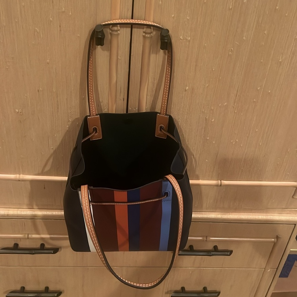 TORY BURCH 
Blue , multicolor stripe leather Kerrington bucket bag /gold-tone - Picture 9 of 17